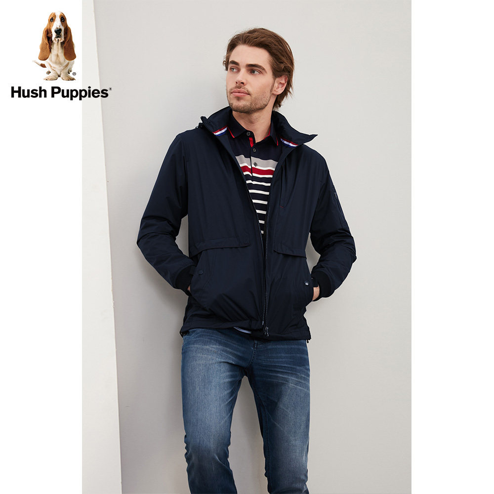 暇步士2018秋短款可脱卸帽夹克