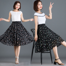2020 new Floral Chiffon Skirt women's mid length high waist pleated skirt in summer