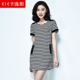 逸阳2019夏季修身显瘦短袖连衣裙小